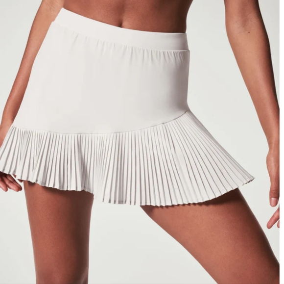 NWT SPANX 'Yes Pleate' Active Skort In White Cloud Size XL $98 - Picture 1 of 7